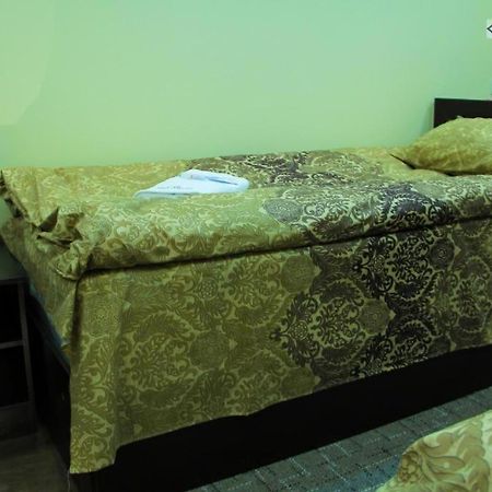 Hostel Buston Чкаловск Экстерьер фото